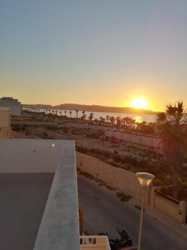 Sunshine Holiday Apartment 8 With Spectacular Seaviews San Pawl il-Baħar Eksteriør billede